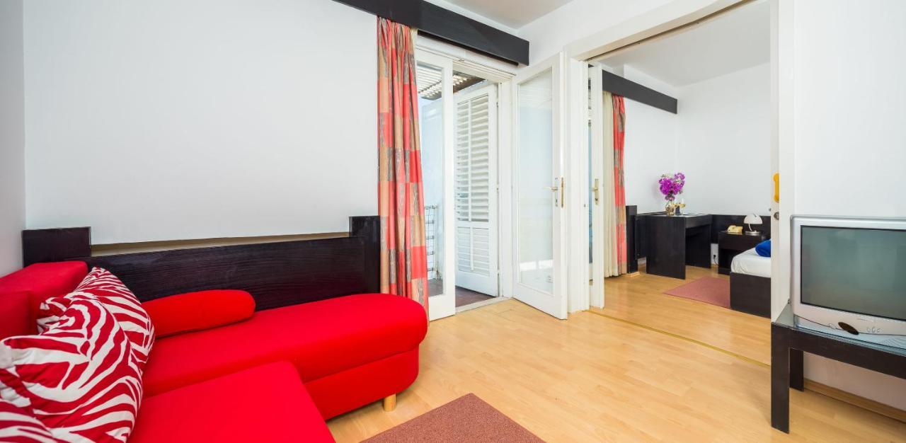 Hotel Hvar Йелса Екстериор снимка